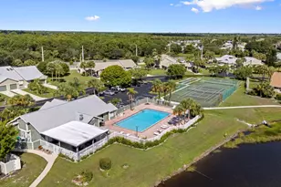 1431 SE Berwick Ct, Port Saint Lucie, FL 34952 - Photo 32