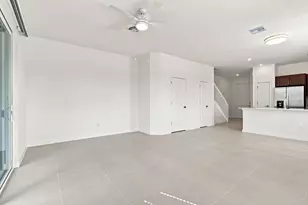 147 Lakeside Lndg Ct, Royal Palm Beach, FL 33411 - Photo 10