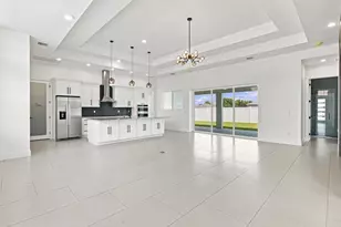 121 SW Sea Lion Rd, Port Saint Lucie, FL 34953 - Photo 4