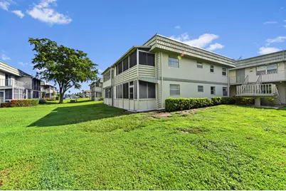 233 Monaco Boulevard E, Delray Beach, FL 33446 - Photo 18