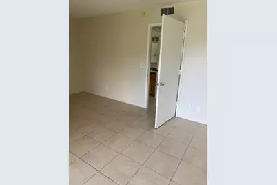 1437 Meadows Circle W #1437, Boynton Beach, FL 33436 - Photo 4