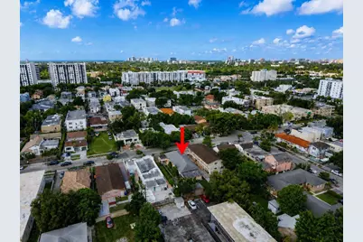 2033 SW 5th Street, Miami, FL 33135 - Photo 14