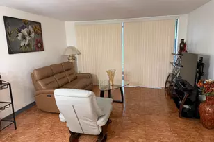 8301 Sands Point Blvd, Tamarac, FL 33321 - Photo 6
