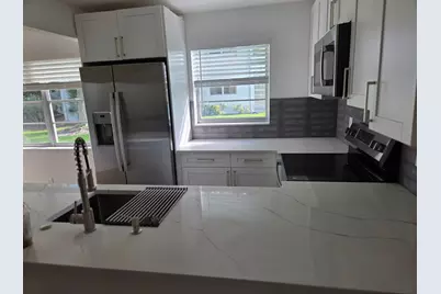 205 Ellesmere E #205, Deerfield Beach, FL 33442 - Photo 4