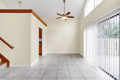 1567 39th Avenue #Q4, Vero Beach, FL 32960 - Photo 20
