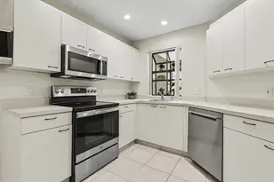 5136 Floria Dr, Boynton Beach, FL 33437 - Photo 10