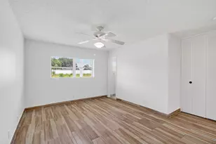 2522 Emory Dr Dr E, West Palm Beach, FL 33415 - Photo 14