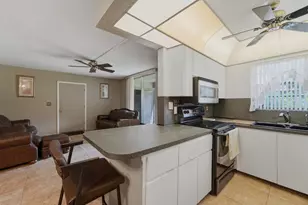 1050 NW 13th St, Boca Raton, FL 33486 - Photo 8