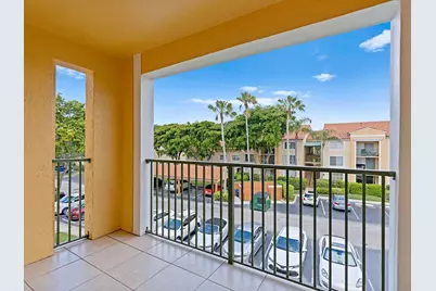 135 Yacht Club Way #305, Hypoluxo, FL 33462 - Photo 1