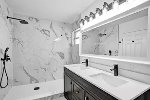 9740 SW 14th St, Pembroke Pines, FL 33025 - Photo 20