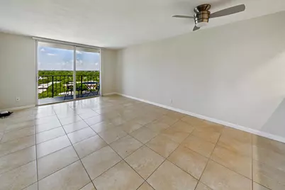1800 N Andrews Avenue N #12G, Fort Lauderdale, FL 33311 - Photo 12