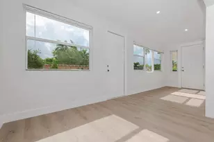 546 NW 5th Ave, Homestead, FL 33030 - Photo 6