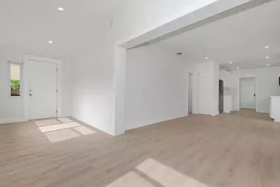 546 NW 5th Avenue, Homestead, FL 33030 - Photo 1