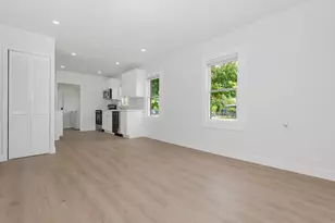 546 NW 5th Ave, Homestead, FL 33030 - Photo 8