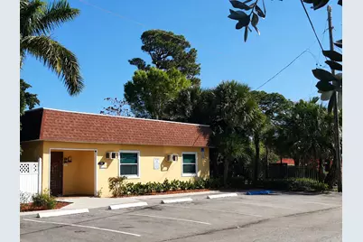 1100 NE 23rd Drive, Wilton Manors, FL  - Photo 16