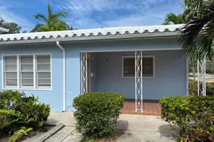 1020 NE 3rd St, Fort Lauderdale, FL 33301 - Photo 1