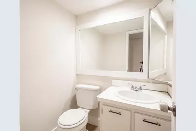 317 Woodland Road, Palm Springs, FL 33461 - Photo 10