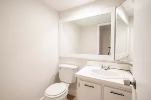 317 Woodland Rd, Palm Springs, FL 33461 - Photo 10