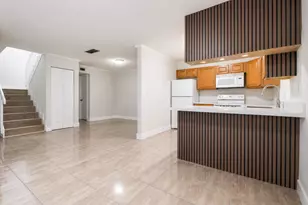 317 Woodland Rd, Palm Springs, FL 33461 - Photo 8