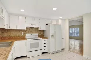 3056 Riverside Dr, Coral Springs, FL 33065 - Photo 12