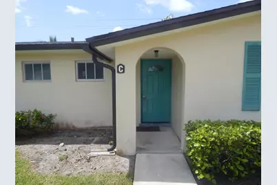 2971 Ashley Drive W #C, West Palm Beach, FL 33415 - Photo 2