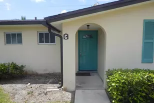 2971 Ashley Dr W, West Palm Beach, FL 33415 - Photo 2