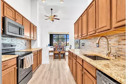 8099 Cassia Drive, Boynton Beach, FL 33472 - Photo 14