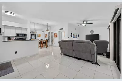 9474 S Belfort Circle #206, Tamarac, FL 33321 - Photo 10