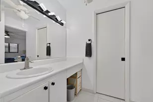 9474 S Belfort Cir, Tamarac, FL 33321 - Photo 24