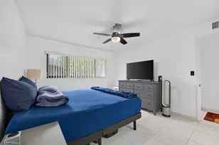 9474 S Belfort Cir, Tamarac, FL 33321 - Photo 20