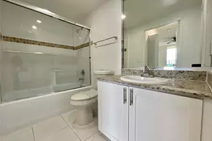 16900 N Bay Rd, Sunny Isles Beach, FL 33160 - Photo 4