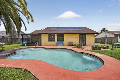 254 La Mancha Avenue, Royal Palm Beach, FL 33411 - Photo 48
