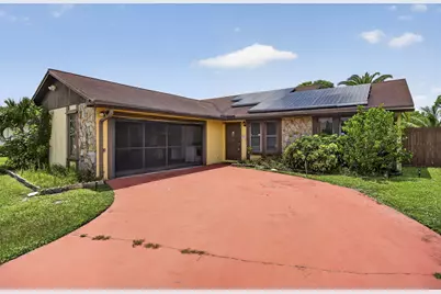 254 La Mancha Avenue, Royal Palm Beach, FL 33411 - Photo 4
