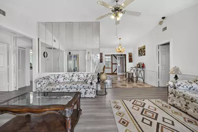254 La Mancha Avenue, Royal Palm Beach, FL 33411 - Photo 6