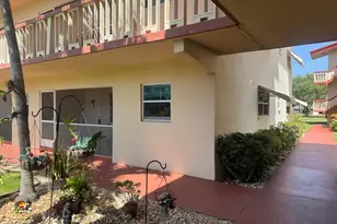 5300 Washington St, Hollywood, FL 33021 - Photo 8