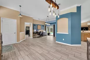 398 SE Bayview Terrace, Port Saint Lucie, FL 34983 - Photo 6