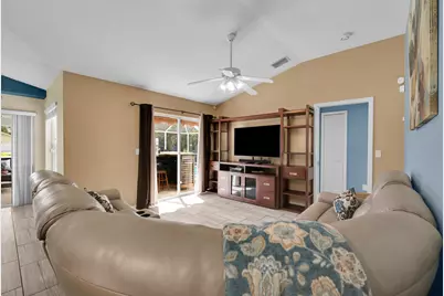 398 SE Bayview Terrace, Port Saint Lucie, FL 34983 - Photo 14