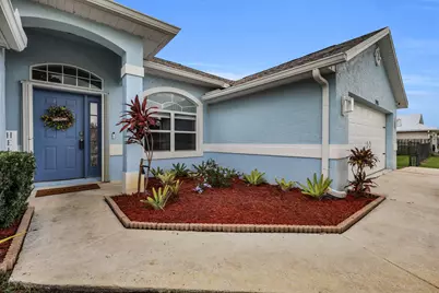 398 SE Bayview Terrace, Port Saint Lucie, FL 34983 - Photo 4