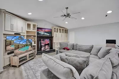 2281 NW 36th Street, Boca Raton, FL 33431 - Photo 14