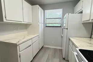 11464 NW 39th St, Coral Springs, FL 33065 - Photo 4