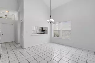 9516 NW 8th Cir, Plantation, FL 33324 - Photo 2
