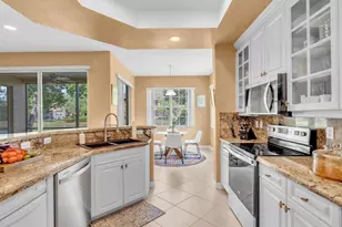 8025 NW 127th Ln, Parkland, FL 33076 - Photo 20