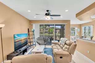 8025 NW 127th Ln, Parkland, FL 33076 - Photo 12