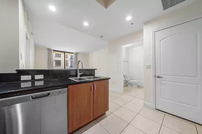 801 S Olive Avenue #715, West Palm Beach, FL 33401 - Photo 14