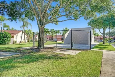 14 Flint Way #14, Boynton Beach, FL 33426 - Photo 32