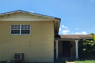 20300 NE 12th Ct, Miami, FL 33179 - Photo 2