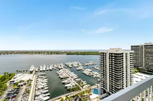 123 Lakeshore Dr, North Palm Beach, FL 33408 - Photo 1