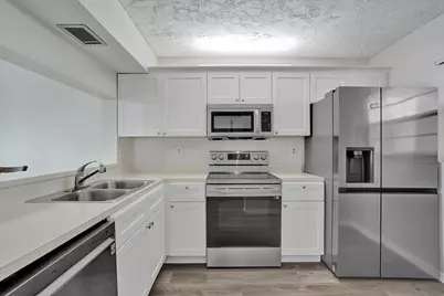 1920 Sabal Palm Drive #203, Davie, FL 33324 - Photo 8