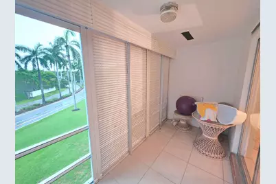 700 Layne Boulevard #318B, Hallandale Beach, FL 33009 - Photo 8