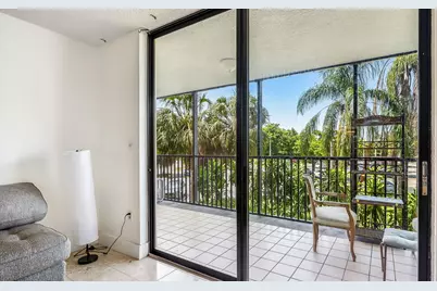 900 NE 195th Street #217, Miami, FL 33179 - Photo 6
